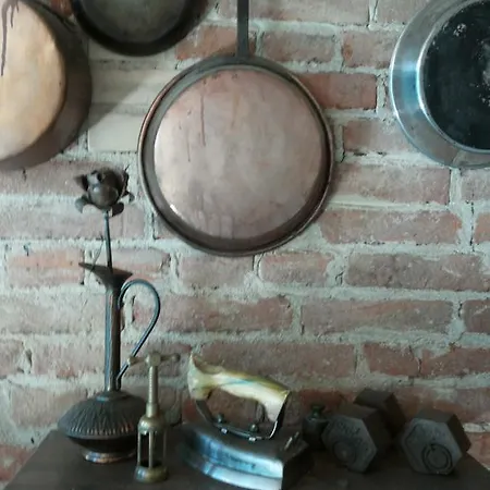 Mammanella Bed and breakfast Alba (Piedmont)
